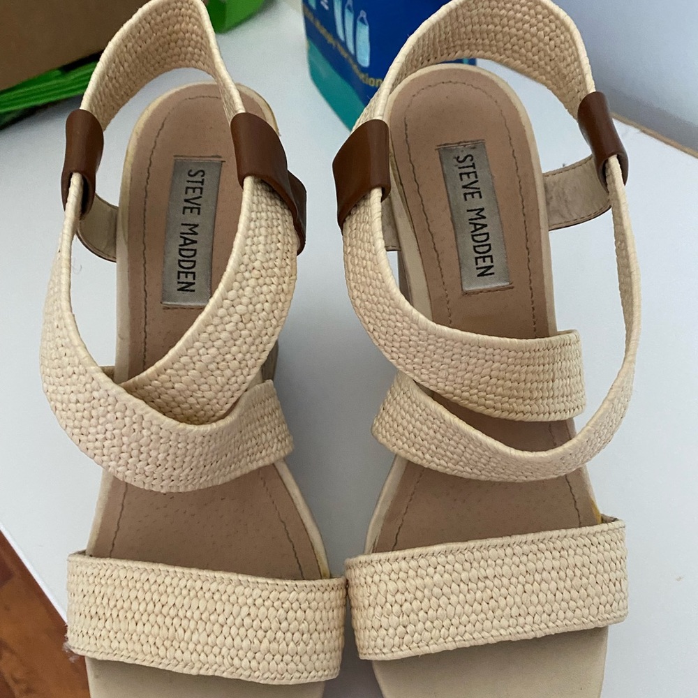 Steven madden wedges